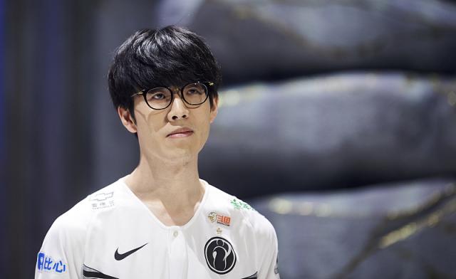 季欧冠的高 季欧冠的高