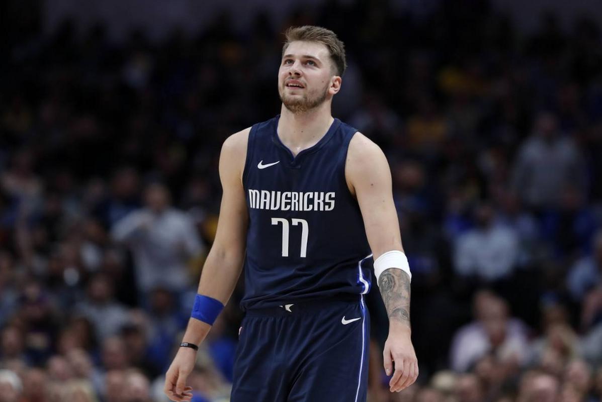 话题性的年 话题性的年