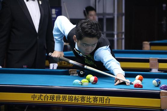 周诗媛在海 周诗媛在海