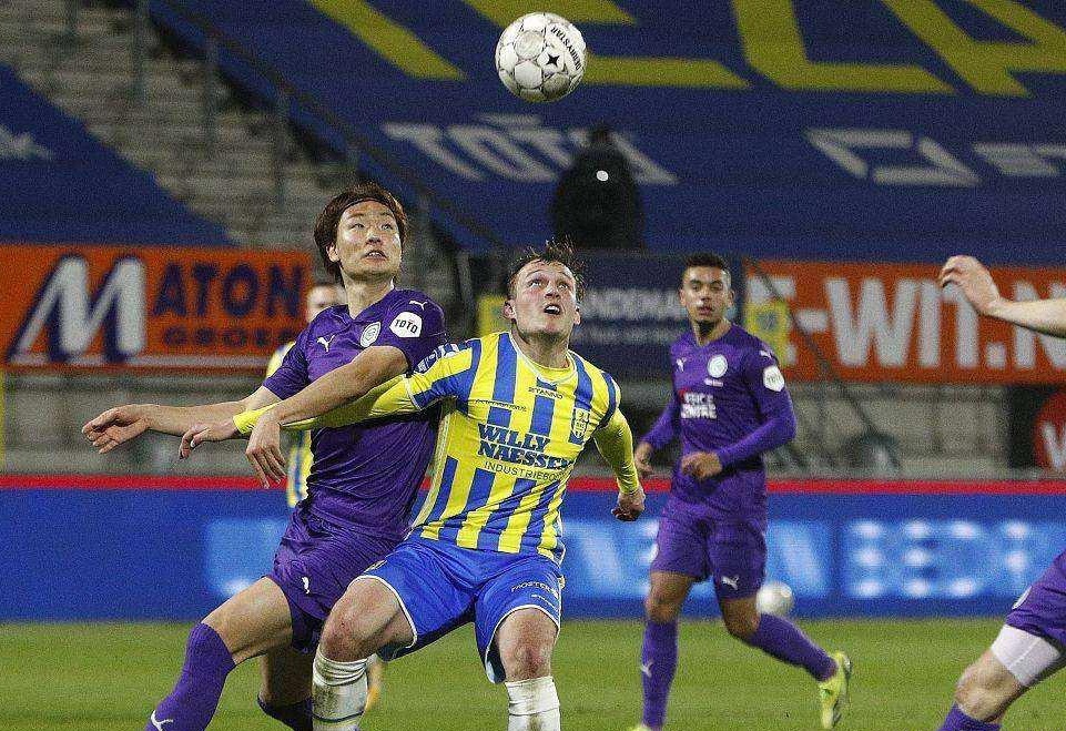 够让球队形 够让球队形