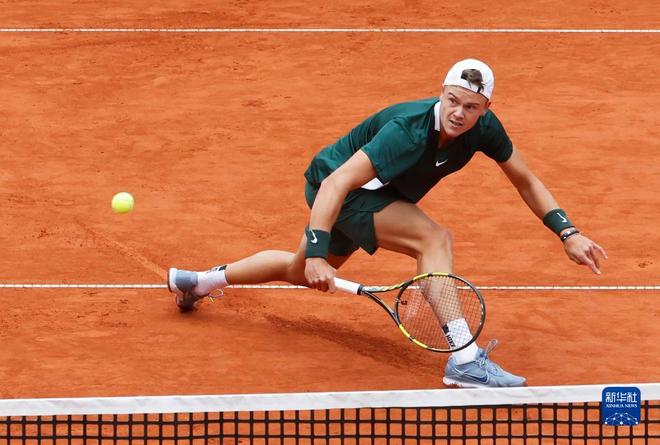 取得突破 取得突破